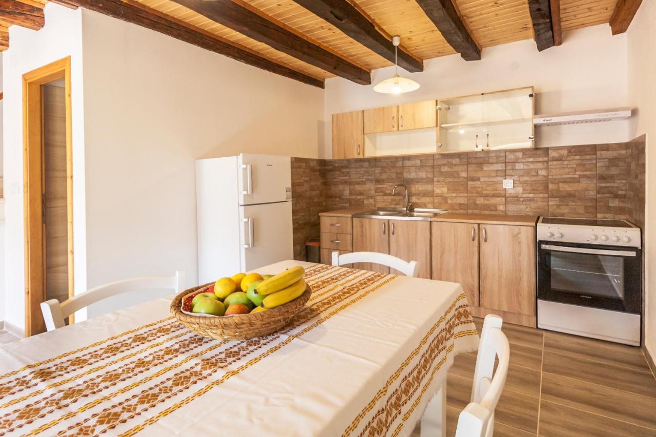 House Krizanic In Marcana, Istria, With 2 Apartments, Total 9 Guests Екстер'єр фото